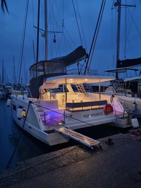 Villeneuve-Loubet: Small group catamaran day cruise - Guides and Service You Can Trust