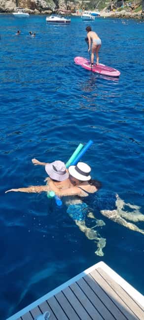 Villeneuve-Loubet: Small group catamaran day cruise - Flexibility with Booking and Cancellations