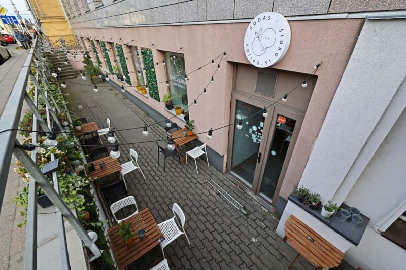 Vilnius: Baltic Cider Tasting Experience - Discovering Baltic Cider Traditions and Nordic Flavors