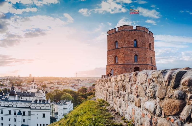 Vilnius: Discover 50+ Top Attractions with Vilnius Pass - Highlights: Free Entry and Discounts at Major Attractions