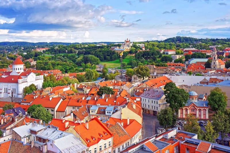 Vilnius: Express Walk with a Local in 60 minutes - Discover Vilnius Quickly and Authentically with a Local Guide