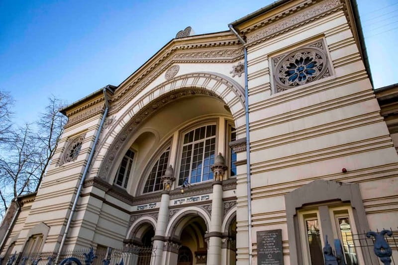 Vilnius: Jewish Heritage Sites Private Tour with Transfer - Exploring Vilnius Jewish Heritage in a Full-Day Private Tour