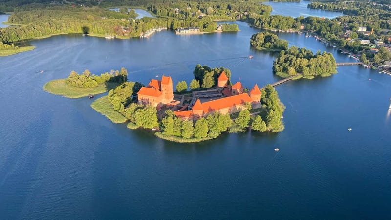 Vilnius or Trakai: Hot Air Balloon Flight - Key Points