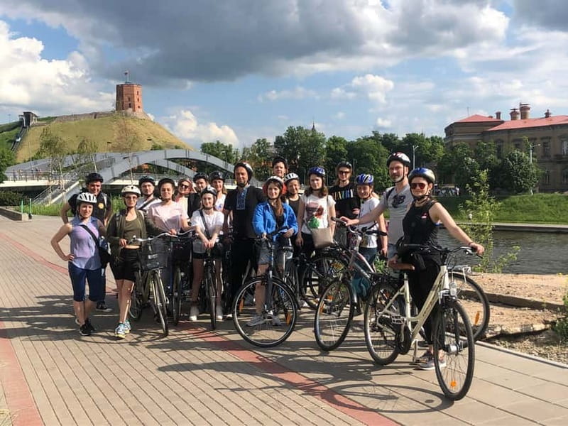 Vilnius: Private City Bike Tour of Vilnius Highlights - Discovering Vilnius Old Town from a Bicycle