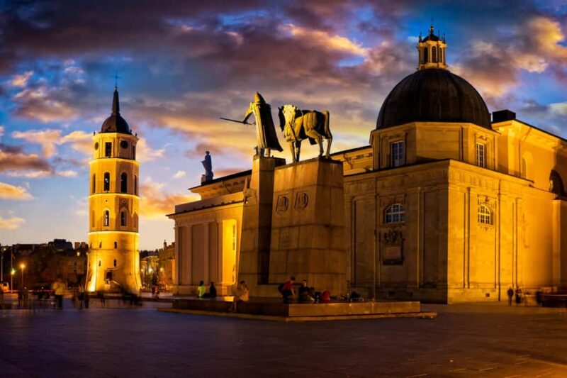 Vilnius: Private Ghostly Tales Walking Tour - Vilnius Streets: A Setting for Spooky Tales