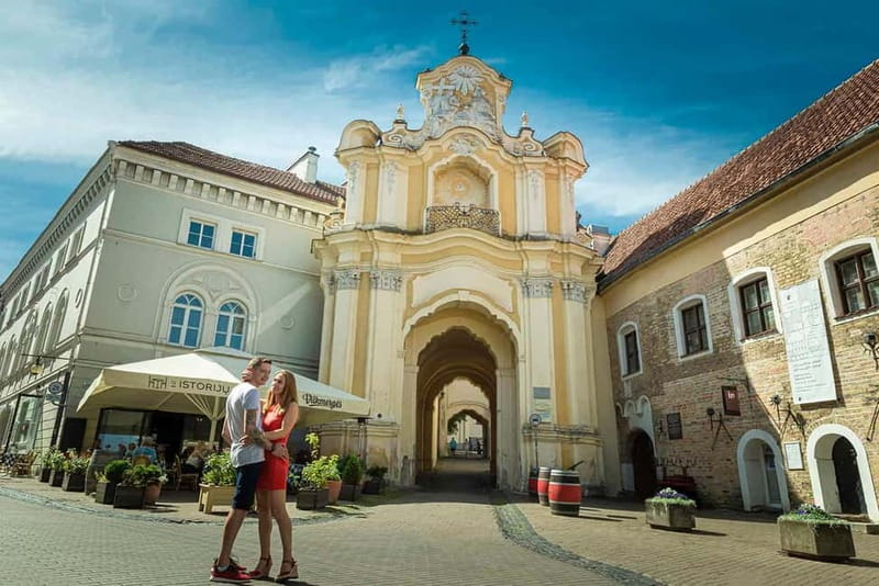Vilnius Private Photoshoot Tour - Key Points