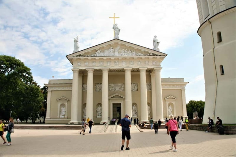 Vilnius: Then and Now Private Old Town Tour - Starting Point at Cathedral Square with the Gediminas Monument