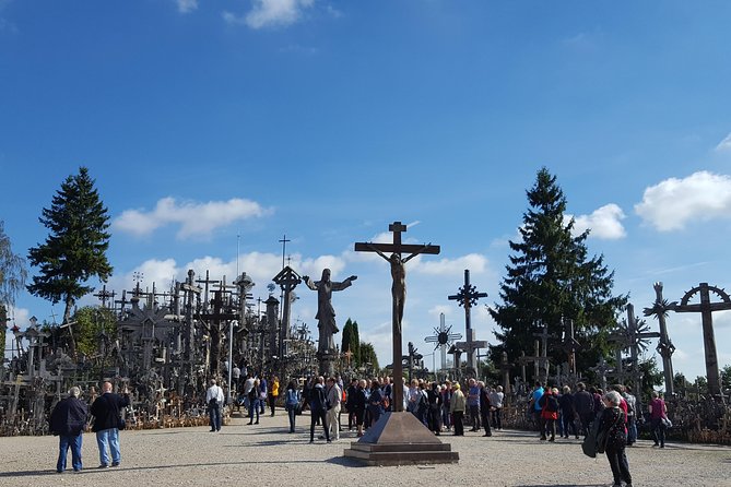 Vilnius to Riga Day Trip: The Hill of Crosses, Rundale Palace and Bauska Castle - Who This Tour Is Best For