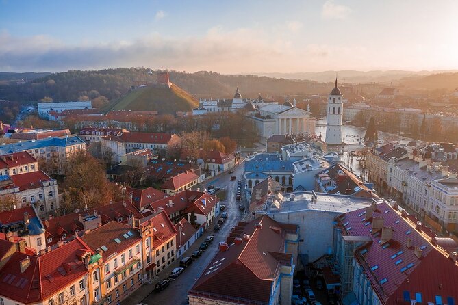 Vilnius to Riga - Sightseeing transfer - Key Points