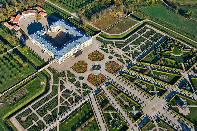 Vilnius to Riga - Sightseeing transfer - Why Choose This Vilnius to Riga Sightseeing Transfer?