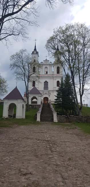 Vilnius: Verkiai Park & Green Lakes Self-guided Bike Tour - Practical Tips for Your Bike Tour