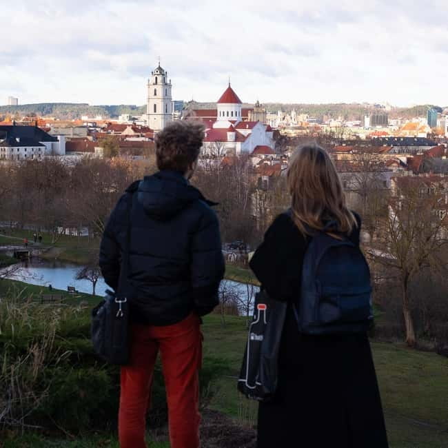 Vilnius: Walking Tour with a Local Guide - Small groups - Ending at St. Annes Church