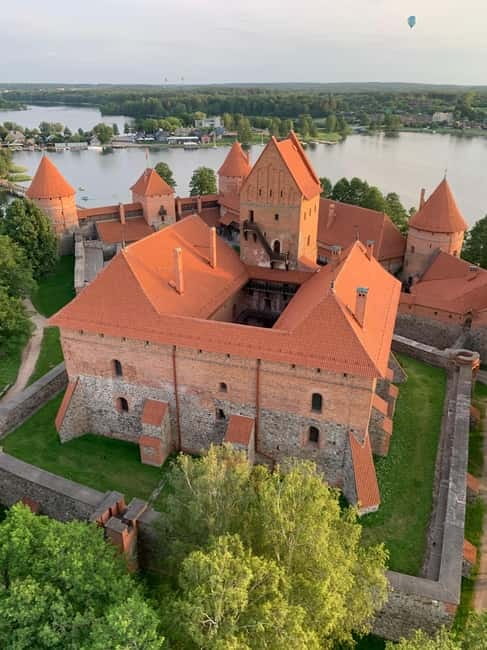 Vilnius:Hot Air Balloon Flight Over Trakai or Vilnius - Key Points