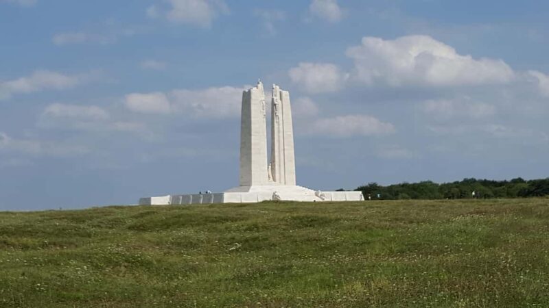 Vimy, The Somme: Canada in the Great War from Amiens, Arras - Lunch and Flexibility During the Tour