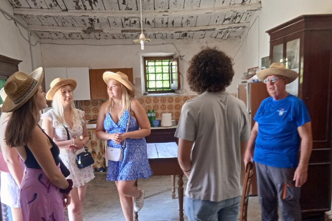 Vineyard Tour, Wine and Sicilian delicacies tasting at a Winery in Agrigento - Practical Details: Meeting Point and Timing