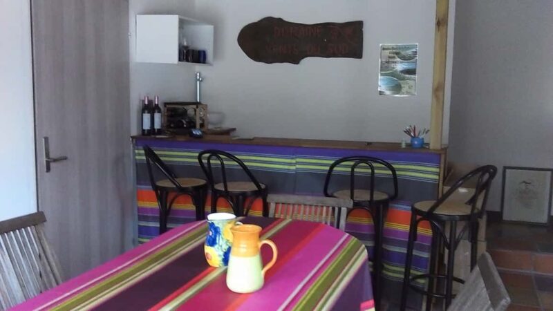 vingrau : wine tasting - Food Pairings that Enhance the Wine Experience