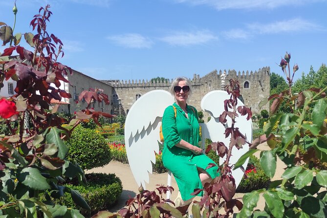 Vinho Verde 2 Wineries + Cultural Guimarães - Private/from Porto - Walkthrough of the Itinerary Stops