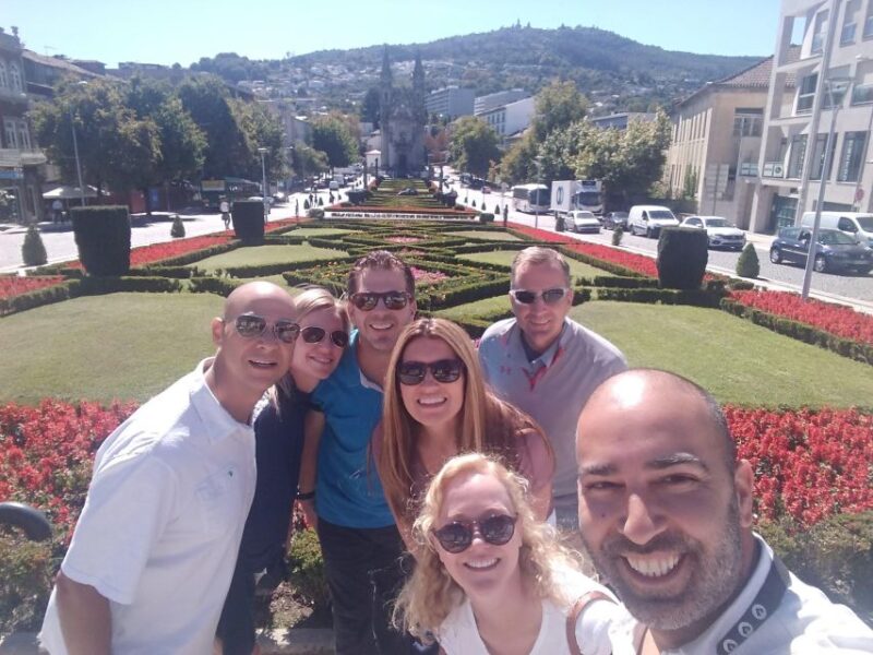 Vinho Verde 2 Wineries + Guimarães - from Porto - Visiting the XVIII Century Manor House Winery