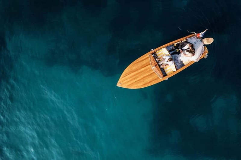 Vintage boat tour of Marseille for couples (5h) - Discover the Charm of Marseille on a Vintage Boat Tour for Couples