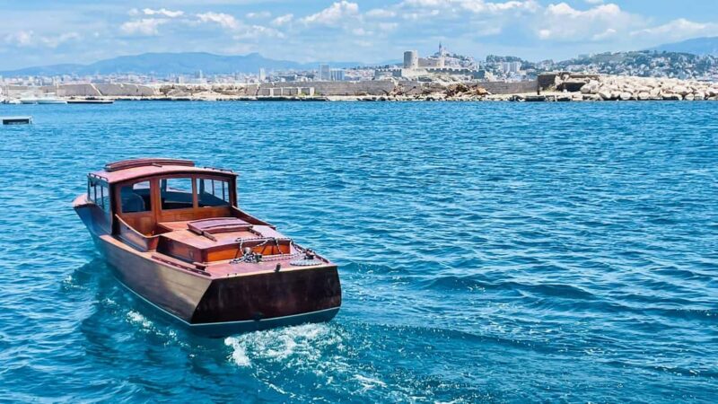 Vintage boat tour of Marseille - small groups (5h) - Why Choose This Marseille Vintage Boat Tour?