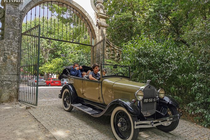 Vintage car ride in Vila Real - Starting Point and Tour Schedule in Vila Real