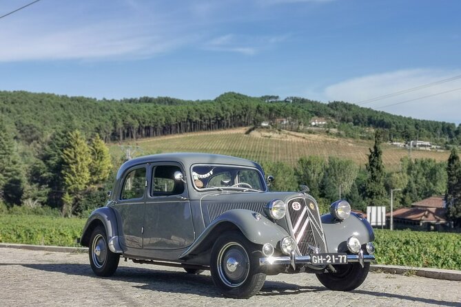 Vintage car ride in Vila Real - Wine Tasting and Traditional Sweets