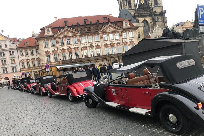 Vintage Cars Prague - Grand City Tour 150min / 1-6 pers. 2,5hrs - Admiring Prague’s Most Decorative Synagogue