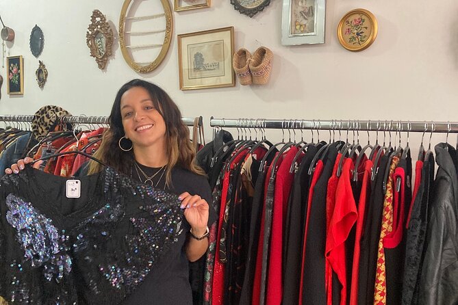 Vintage Guided Tour of Marseille - Practical Details: Meeting Point, Group Size, and Accessibility