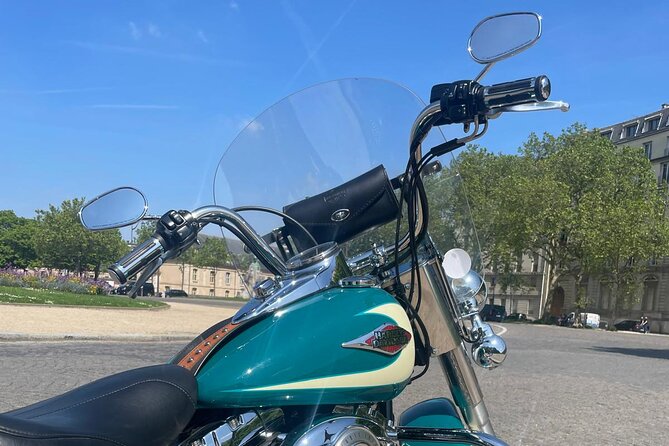 Vintage Motorcycle Rental in Paris - Explore Paris on a Vintage Harley with Exclusive Motorcycle Rental