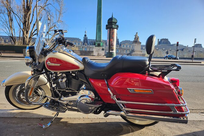 Vintage Motorcycle Rental in Paris - Key Points
