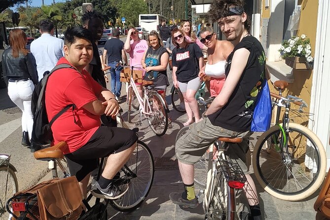 Vintage Style Bike Rental in Malaga - The Unique Charm of Vintage Bikes