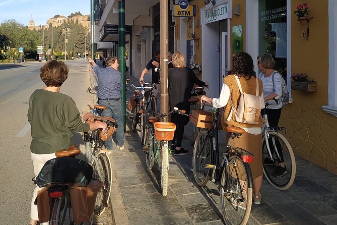 Vintage Style Bike Rental in Malaga - Why Choose This Bike Rental?