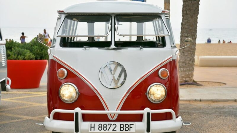 Vintage Tour around Alicante in genuine Kombi T1 vans - Logistics: Meeting Point and Group Size