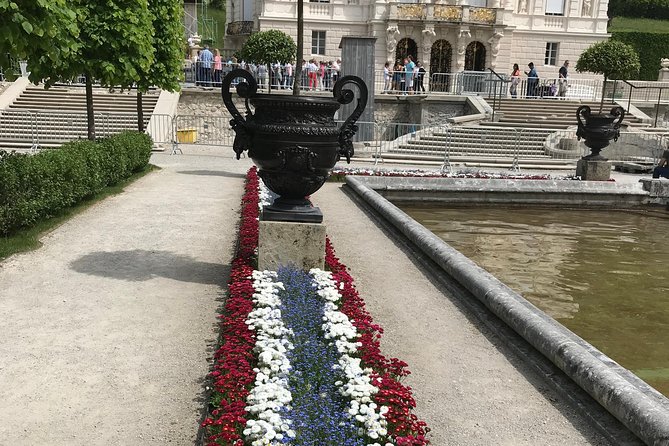 VIP Day Trip Neuschwanstein and Linderhof Castle from Munich - Guided Tours with Expert Narration and Local Insights
