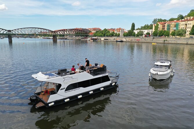 VIP Prague YachtBoat ONE Experience: All-You-Can-Drink - How to Customize Your Cruise with Food and Drinks