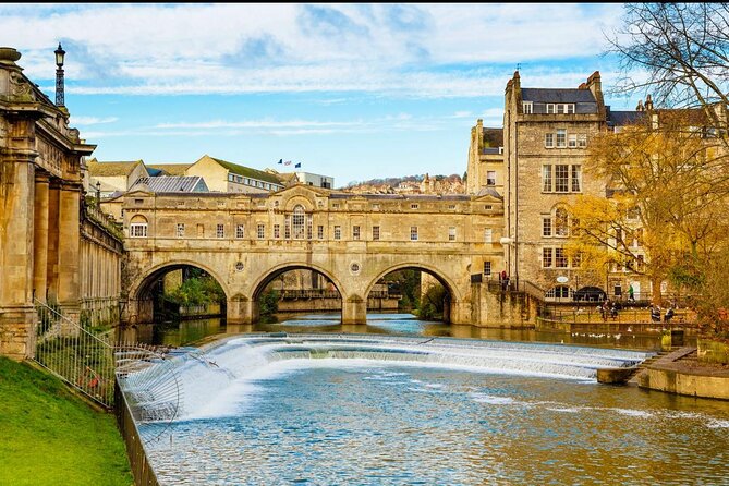 VIP Private Full-Day Tour: London to Cotswolds, Bath & Stonehenge - The Experience of Goldfinch Executives’ Private Service