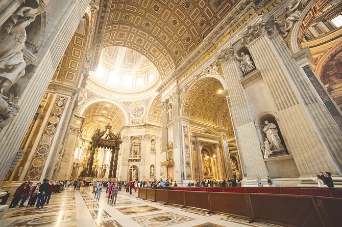 VIP Small-Group Vatican Early Morning Guided Tour - Pacing, Crowd Levels, and Tour Experience