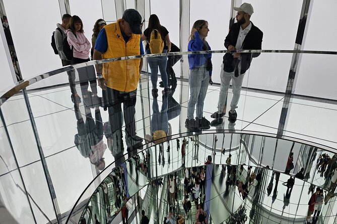 VIP SUMMIT One Vanderbilt and Grand Central Guided Tour - Physical Requirements and Accessibility