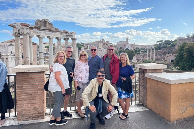 VIP Tour of the Roman Castles - Exploring Ariccia’s Historic Streets and Monuments