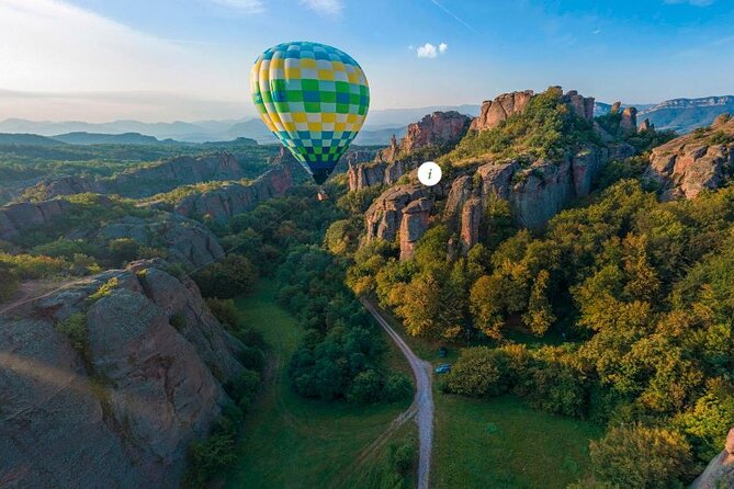 Virtual Hot Air Balloon Ride over the Belogradchik Rocks - The Itinerary: A Step-by-Step Visual Journey