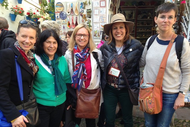 Visit Cathedral Mosque with official guide. Small groups - Highlighted Reviews: What People Love