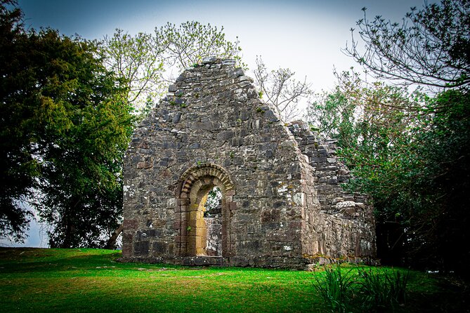 Visit Innisfallen Island - The Unique Ruins of the 7th-Century Monastery