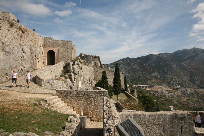Visit Klis fortress & Olive museum Klis - Key Points