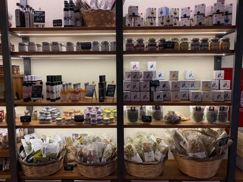 Visit Knossos and the Valley of Zeus - Who Will Enjoy This Tour Most?