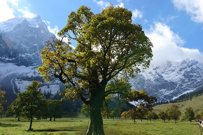 Visit Krimml Waterfalls from Innsbruck, stop in Kitzbühel - Origins and Logistics of the Tour from Innsbruck