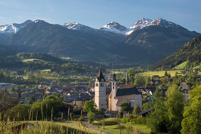 Visit Krimml Waterfalls from Innsbruck, stop in Kitzbühel - Guide Expertise and Experience