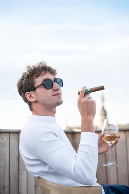 Visit Lille and enjoy an unforgettable photo experience (guided tour) - Why This Photo Tour in Lille Is a Great Choice