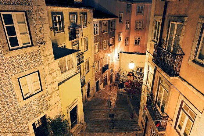 Visit Lisbon at night with dinner and Fados, on private tour - Discover Lisbons Nighttime Charm with a Private Fado Dinner Tour