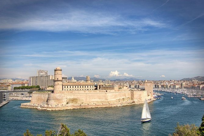 Visit Marseille 4H - The Convenience of a Private Tour in Marseille