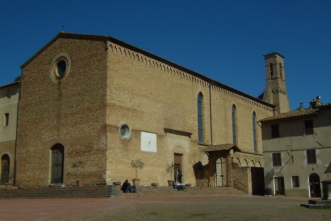 Visit of San Gimignano with local expert guide - Starting Point: Piazza del Duomo in San Gimignano
